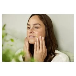 Intensive Care Huile Raffermissante Pour Le Visage Grenade De Weleda -Soins Et Beauté Weleda Intensivpflege Straffendes Gesichtsoel Granatapfel 94194x3 6